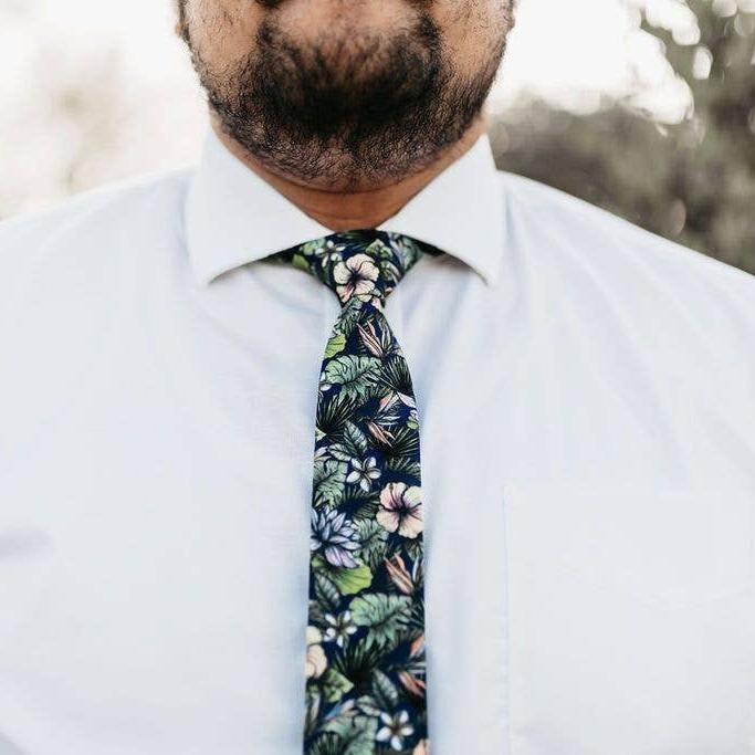 Breeze Floral Tropical Tie | Green