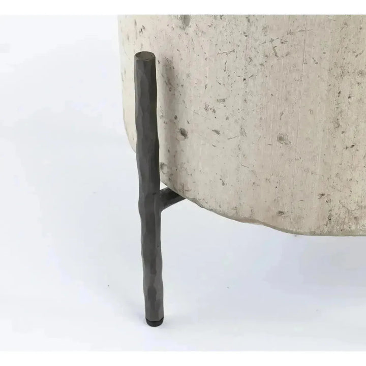 Gannon 17" Accent Table