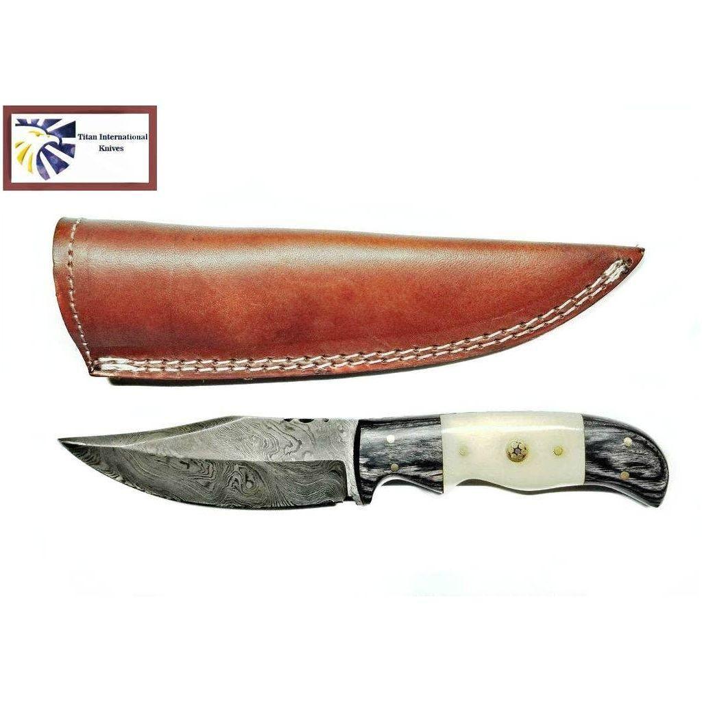 Damascus Steel Hunting Knife