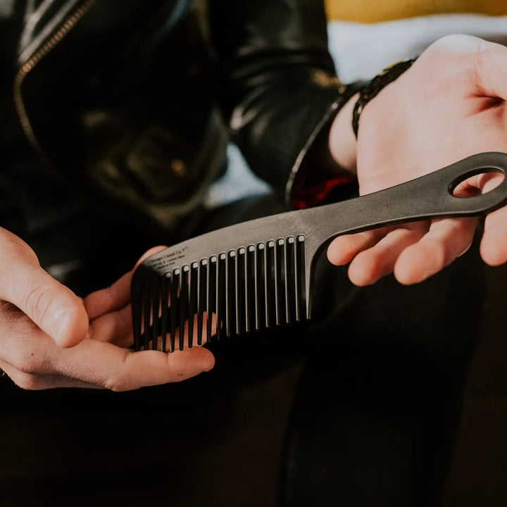No. 8 Carbon Fiber Comb