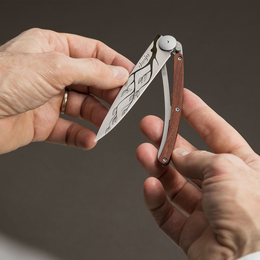 Coral Wood Folding Knife | Tree