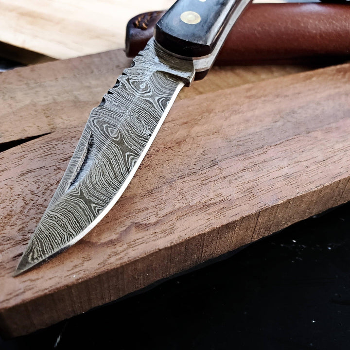 Damascus Steel EDC Pocket knife