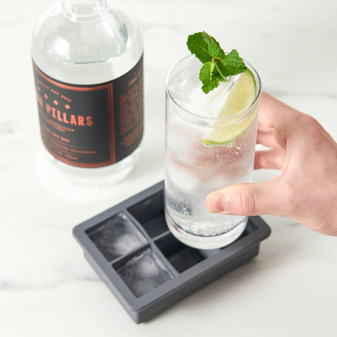 1.5" Highball Ice Cube Tray w/ Lid