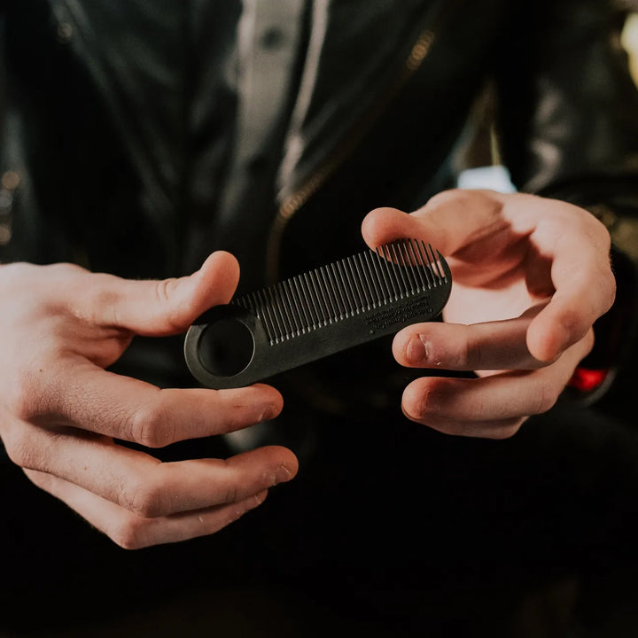No. 2 Carbon Fiber Comb
