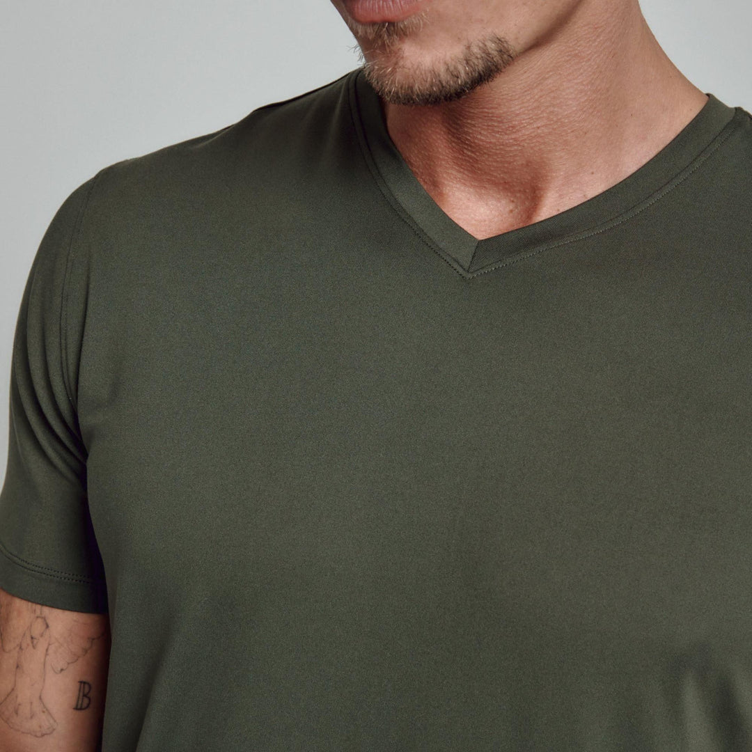 Core V-Neck Tee | Olive