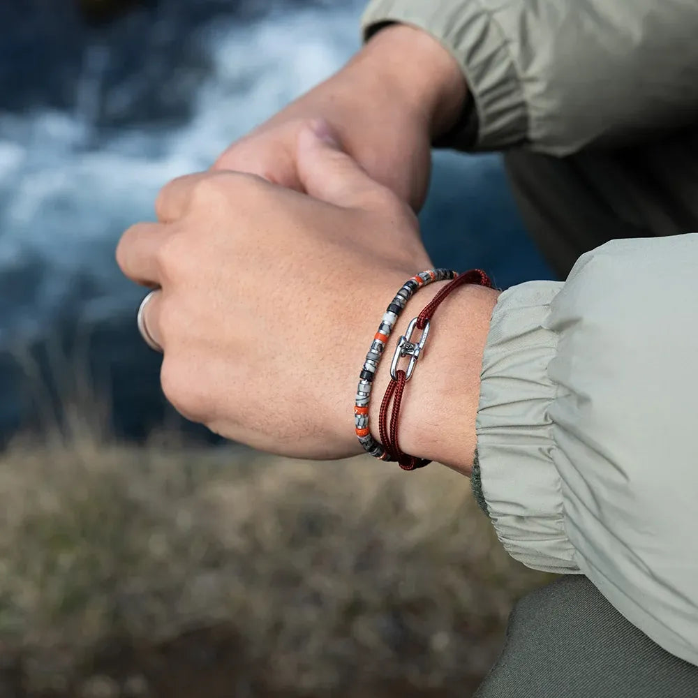 Daunting Dean | Velvet Red