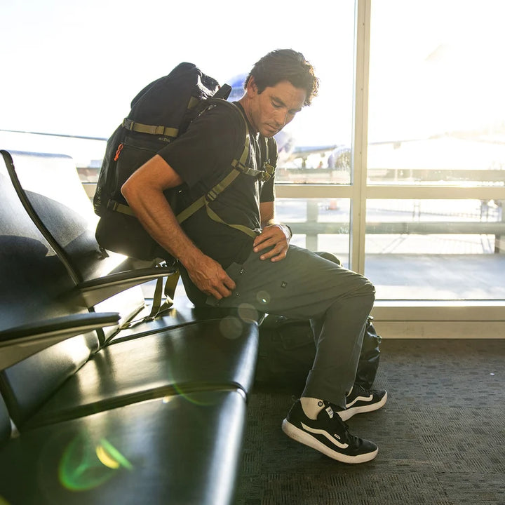 Layover Pro Traveler Pants | Military