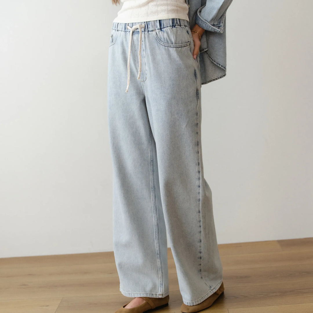 Ella Wide Leg Pant | Light Wash