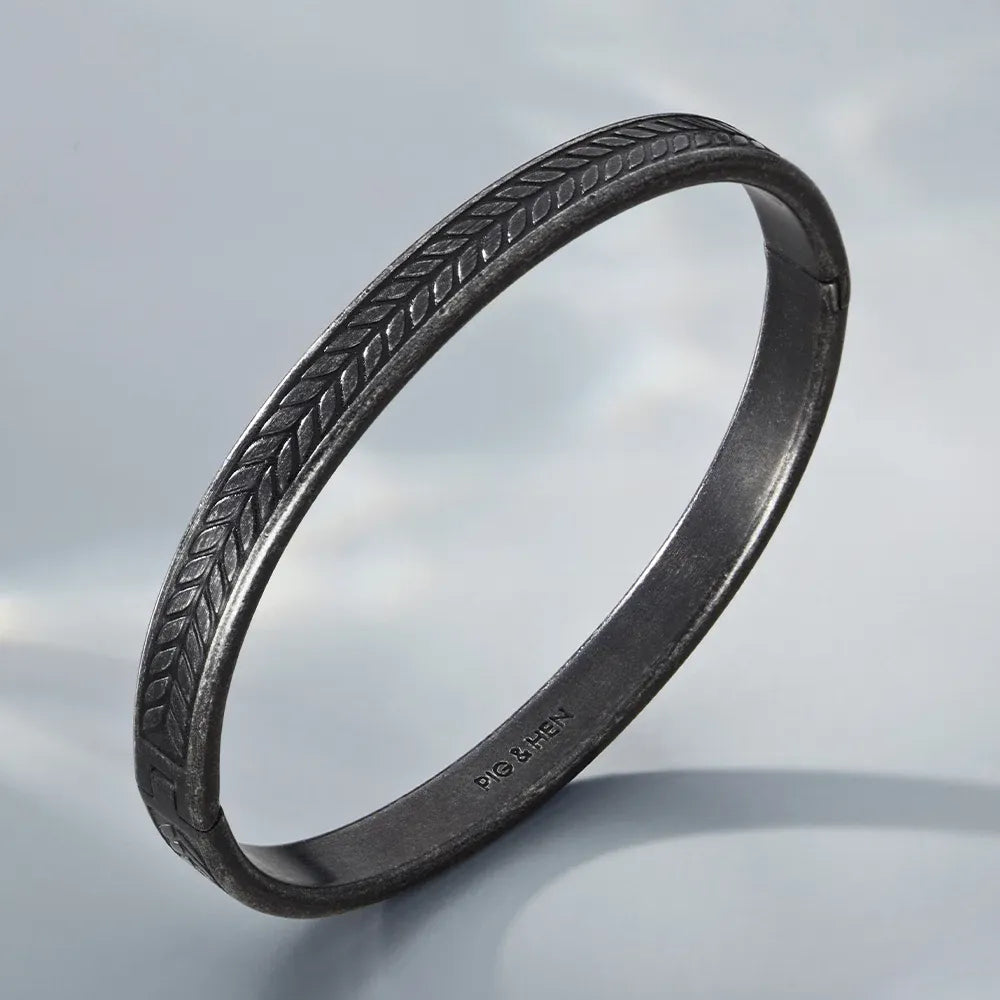 Navarch 9mm Bracelet | Chevron