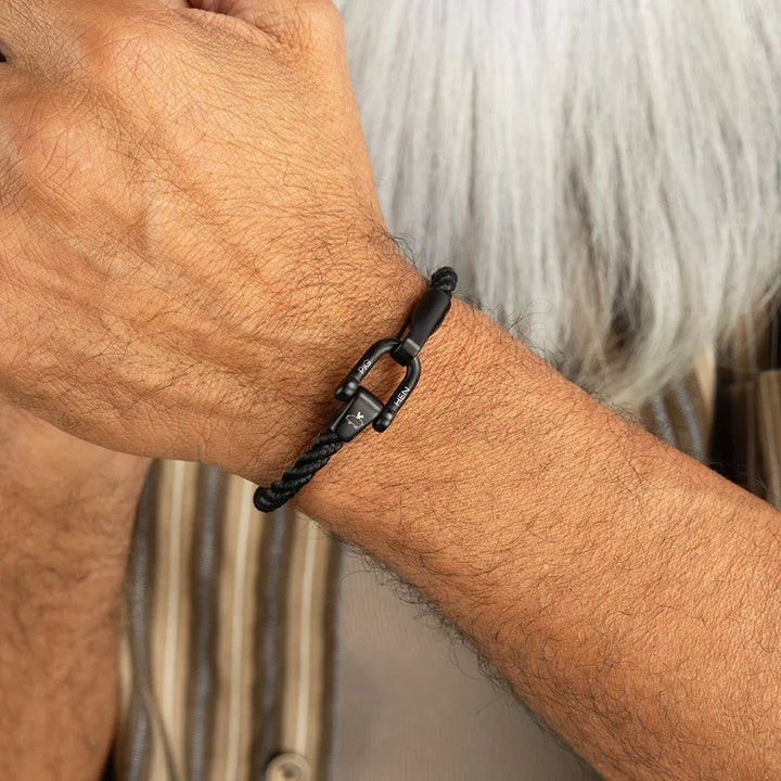 Lobster Larry Bracelet | Black