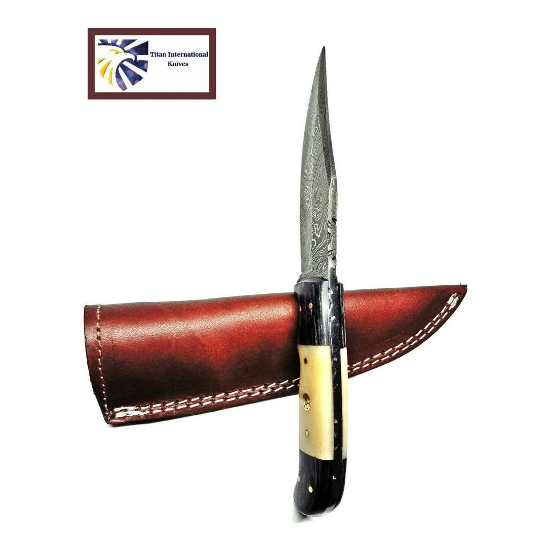 Damascus Steel Hunting Knife