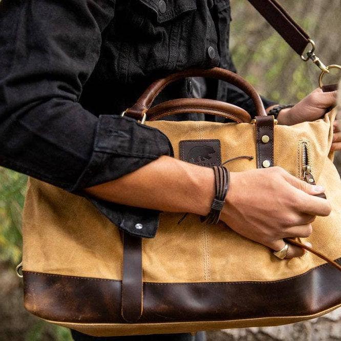 25L Augustine Duffel | Tan