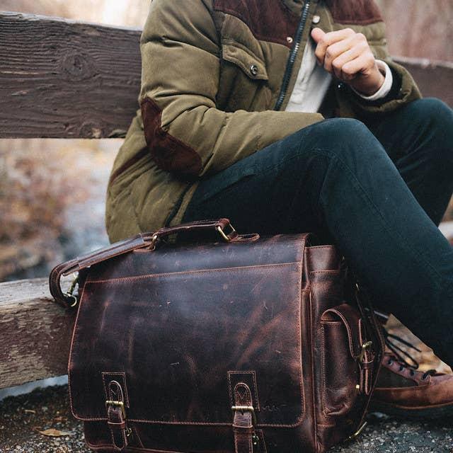 Sitka Leather Messenger | Dark Walnut